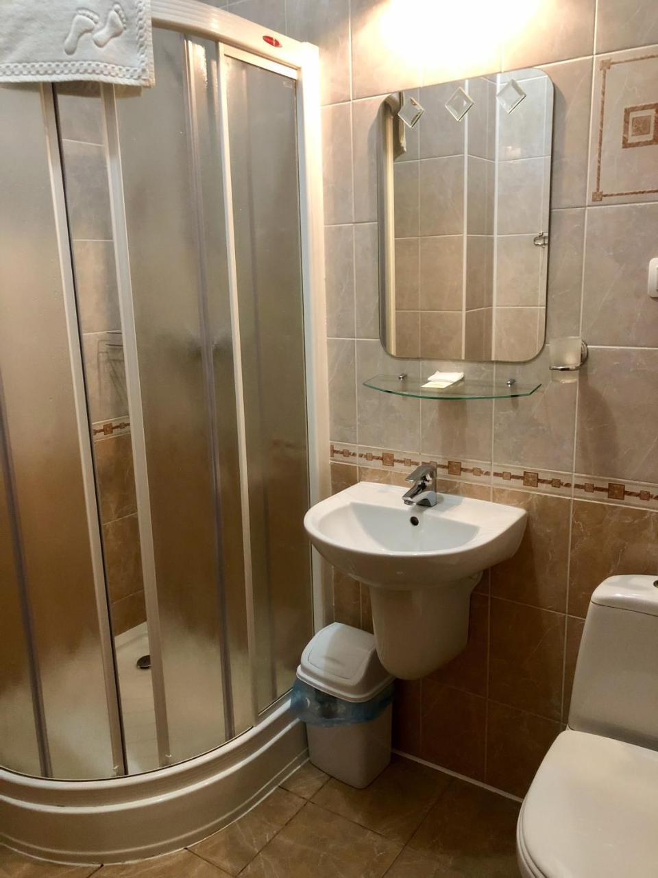 Chervona Gora Mukacheve Ngoại thất bức ảnh
